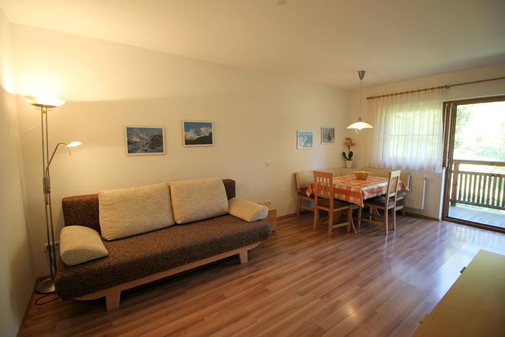 Apartments Im Winkl ブルーニコ エクステリア 写真